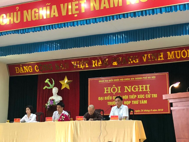 Đại biểu Quốc hội Hà Nội tiếp xúc cử tri huyện Mê Linh và Sóc Sơn trước kỳ họp 8